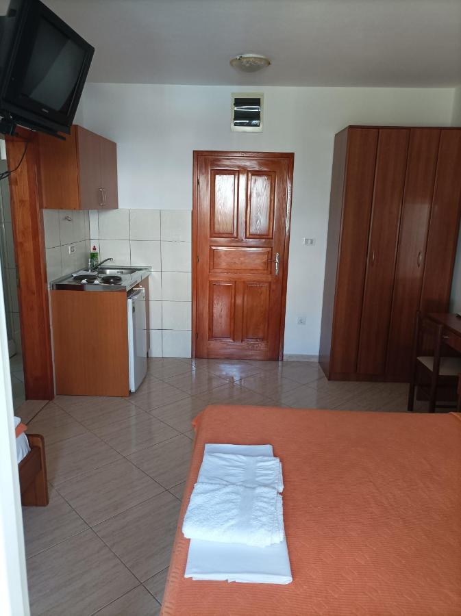 Apartmani Bastrica Budva Eksteriør billede